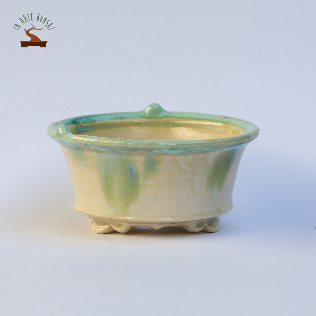 Round pot 128 mm.
