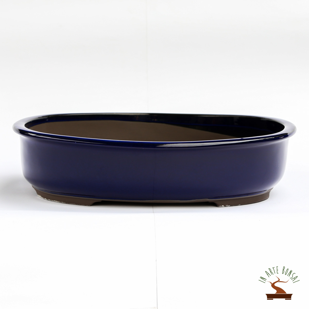 Oval pot 376 mm.