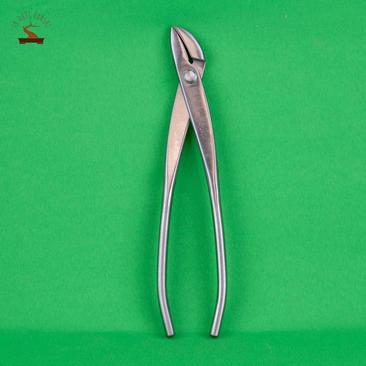 Angled jin bending plier 210 mm.