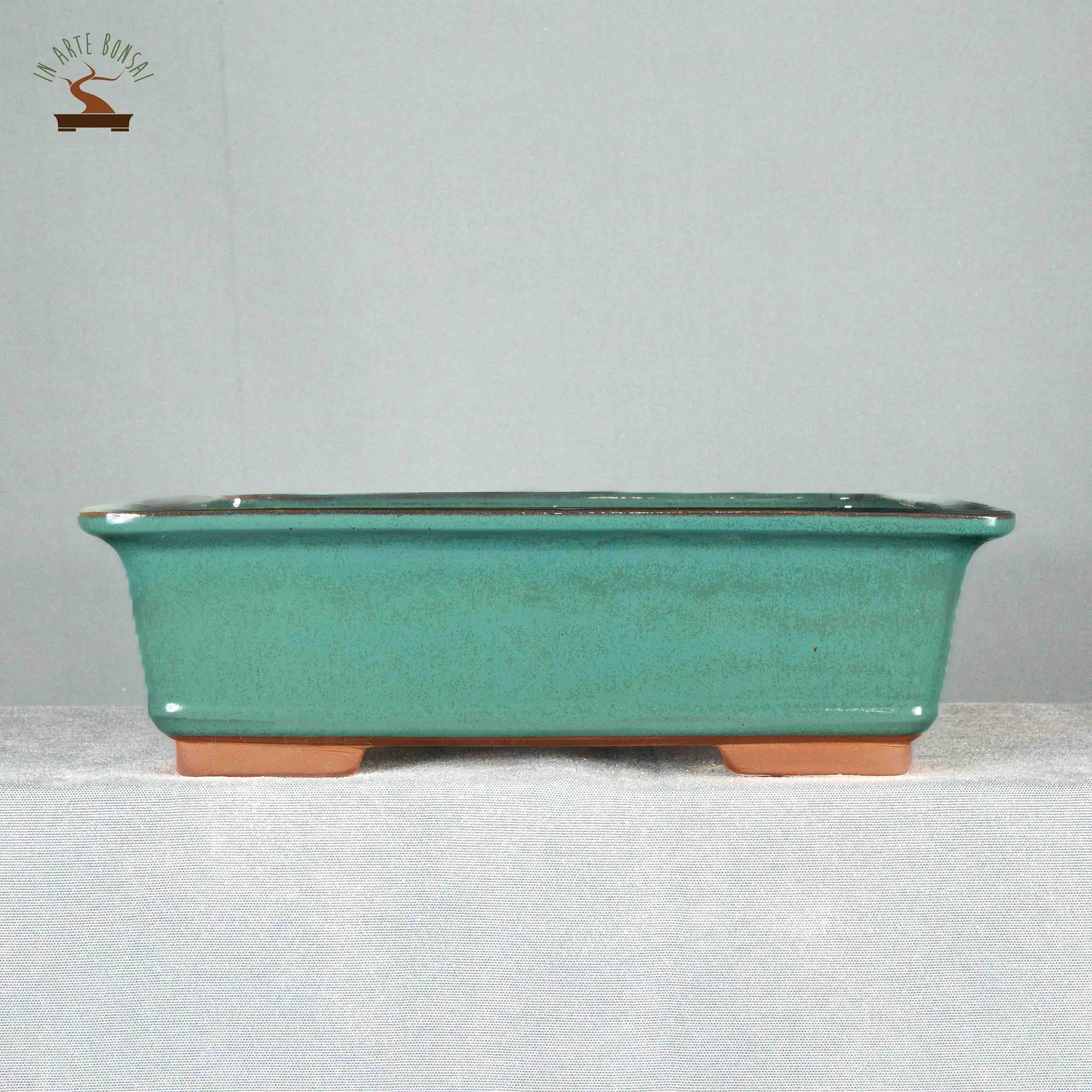 Rectangular pot 530 mm.
