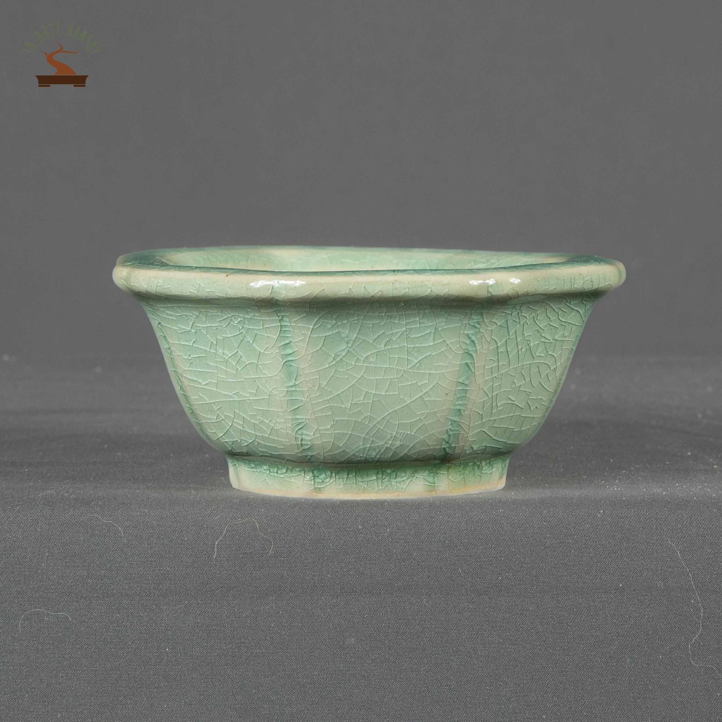 Round pot 110 mm.