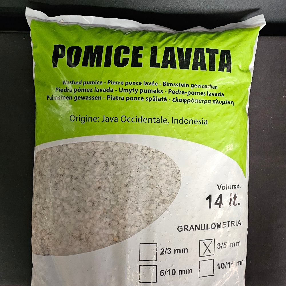 Washed pumice 14 lt gran. 3/5mm