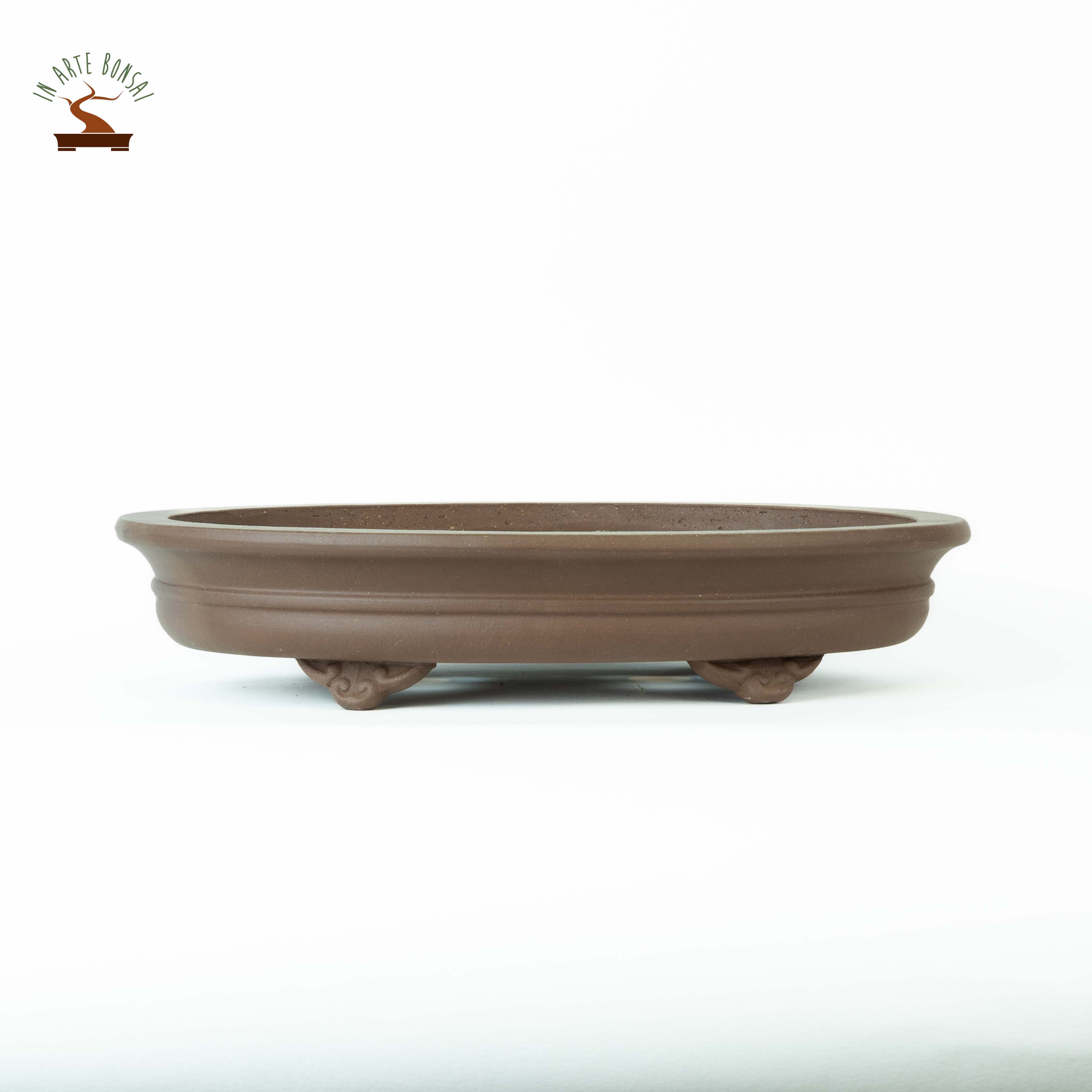 Oval pot 270 mm.