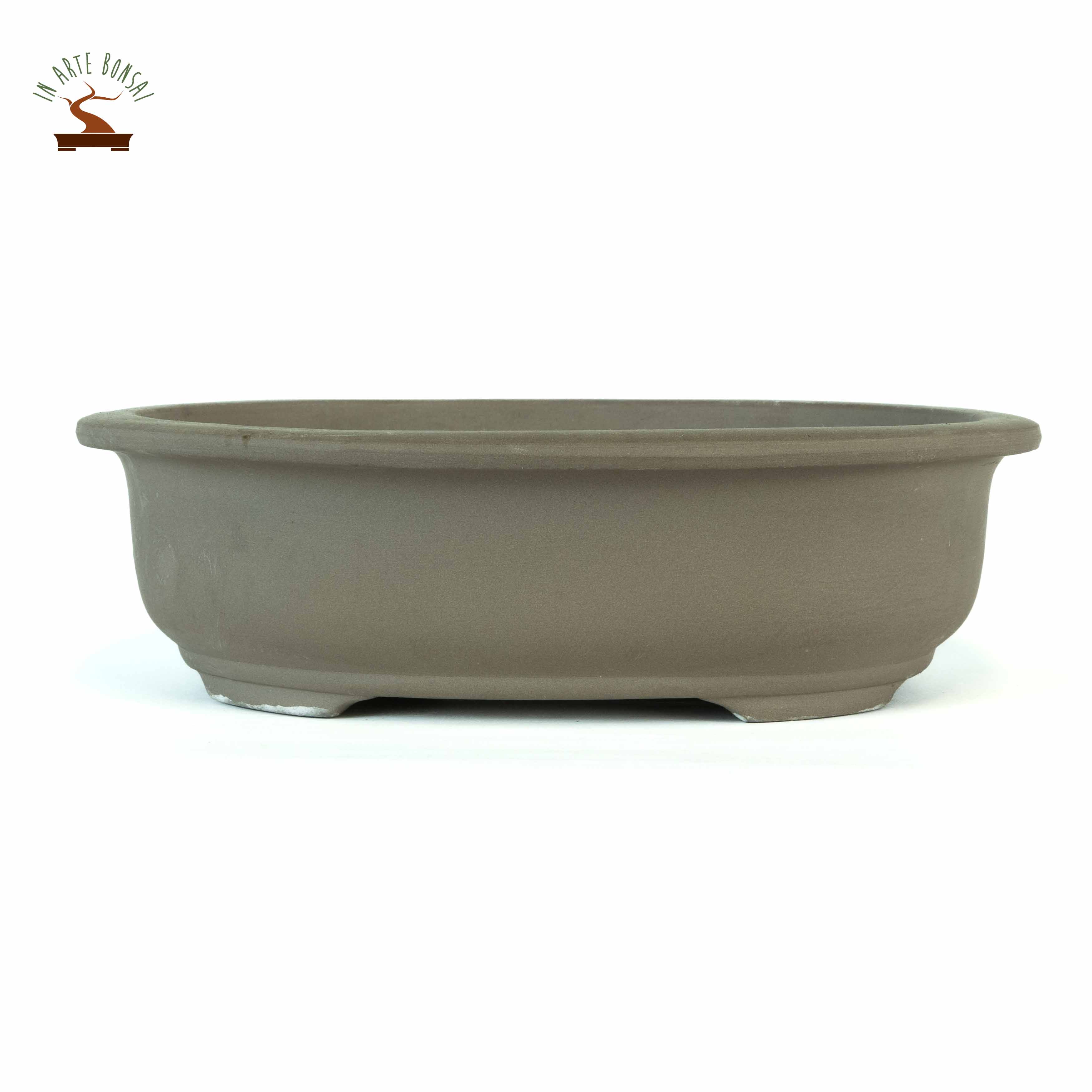 Oval pot 245 mm.