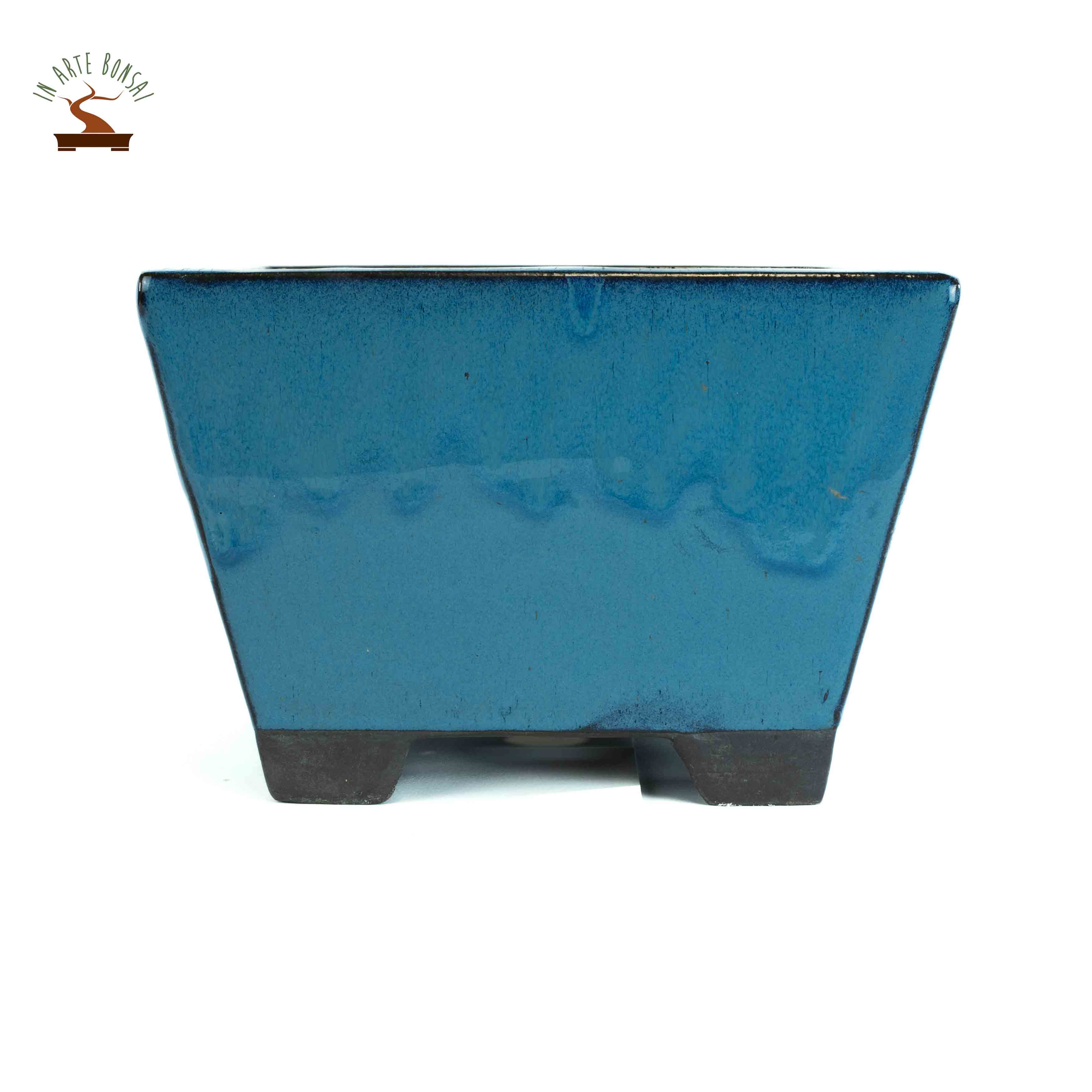 Square pot 250 mm.