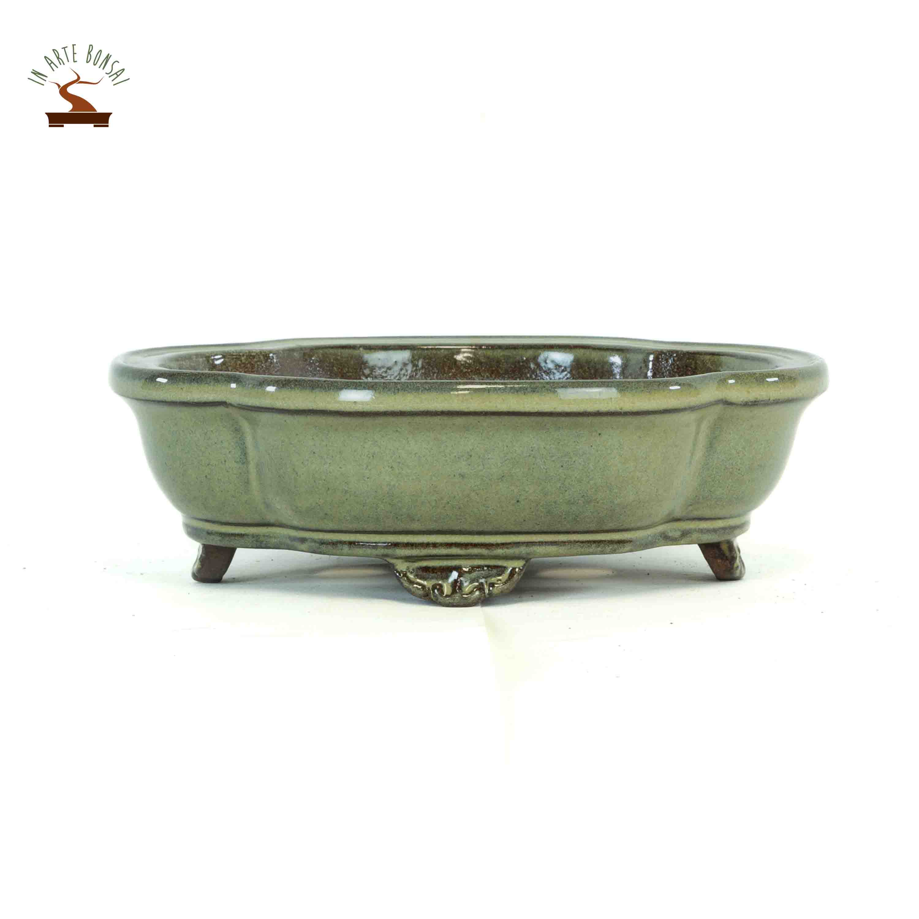 Oval pot 180 mm.