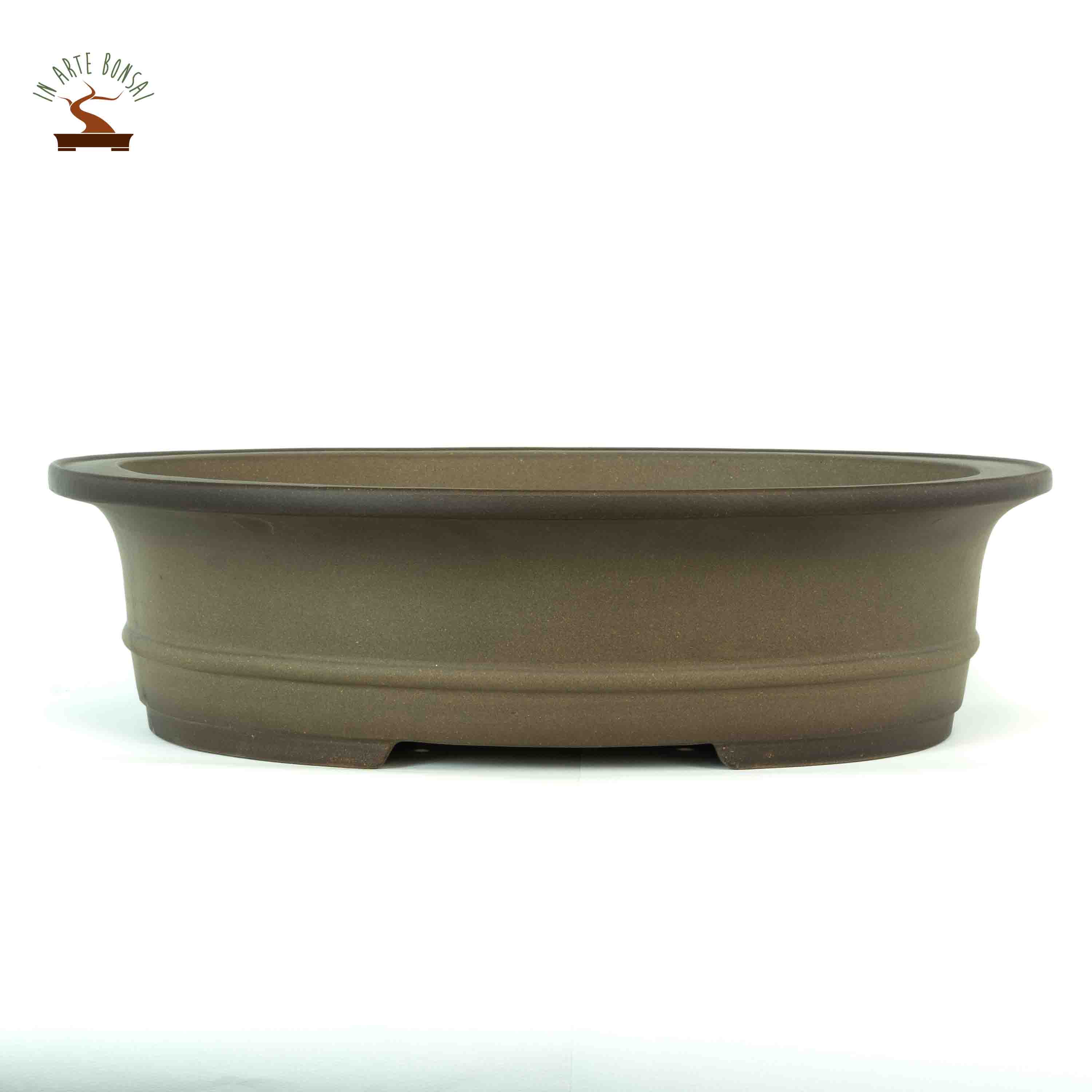Oval pot 465 mm.